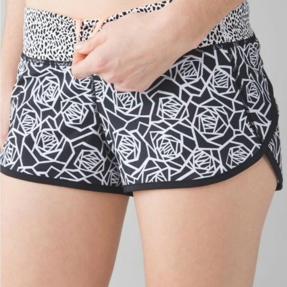 lululemon athletica Pants - Lululemon Speed Mid Rise Shorts - Posey Black & White Mosaic